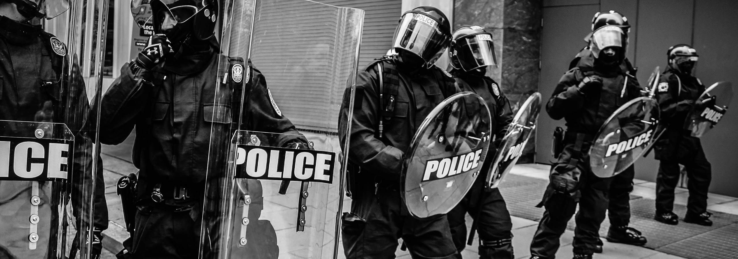 carousel police riot squad